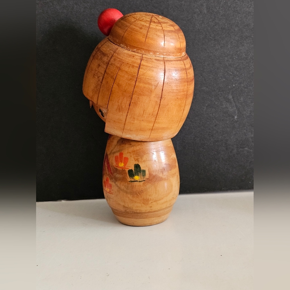 Vintage Japanese Kokeshi Wooden Doll 4.75in Mid-century - Picture 2 of 8